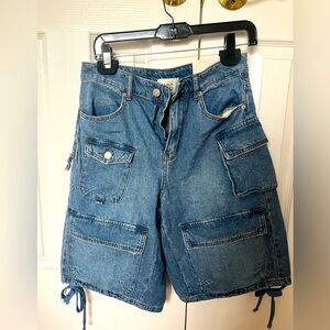 BDG CARGO SHORTS